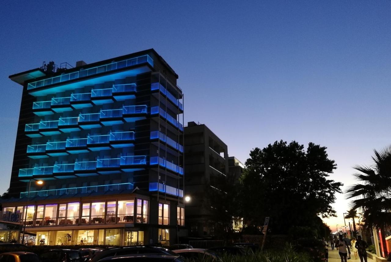 Hotel Diplomatic Riccione Zewnętrze zdjęcie