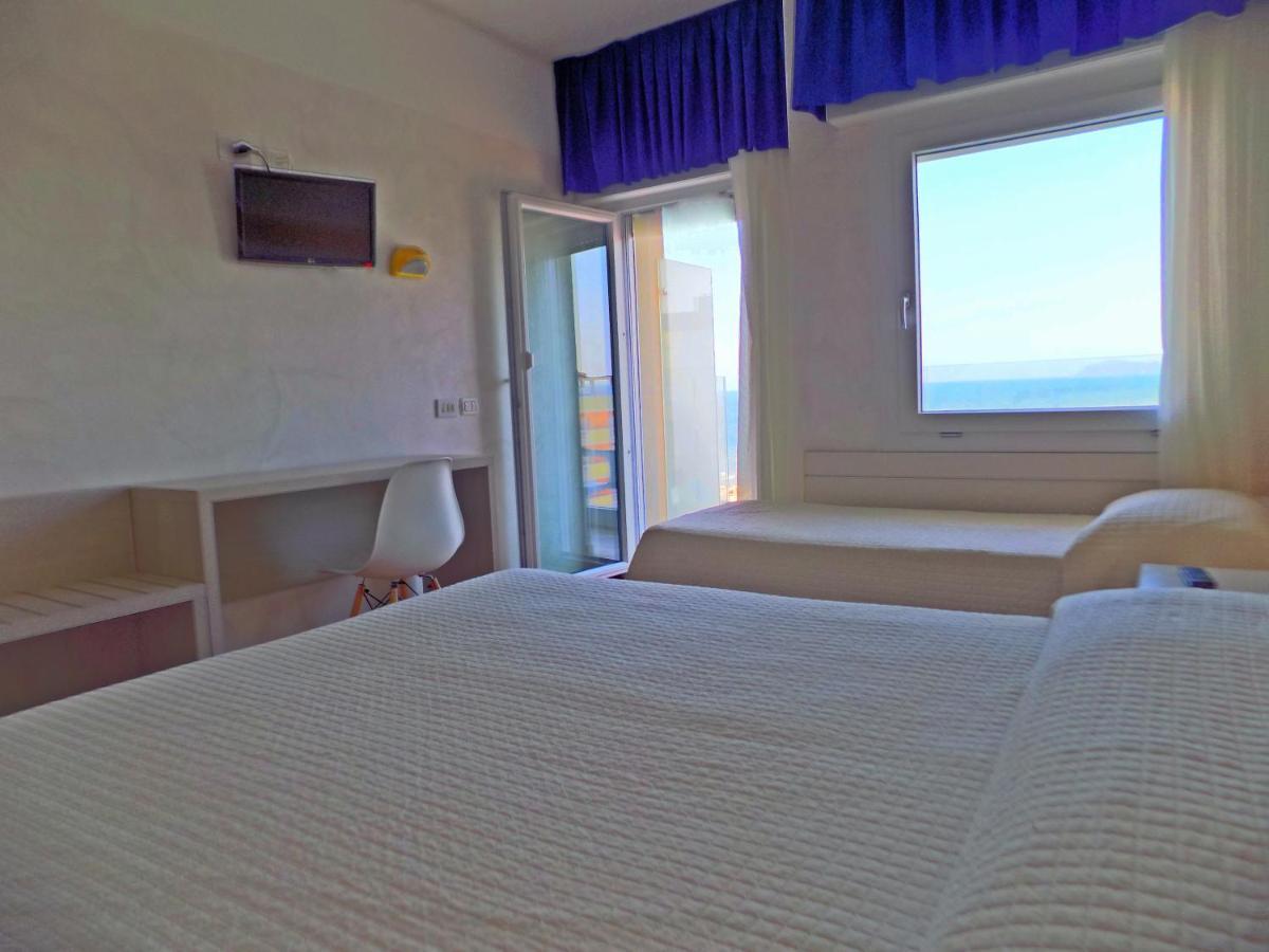 Hotel Diplomatic Riccione Zewnętrze zdjęcie